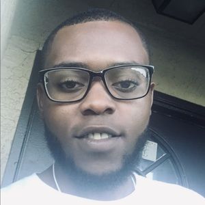 Meet your Posher, Darius